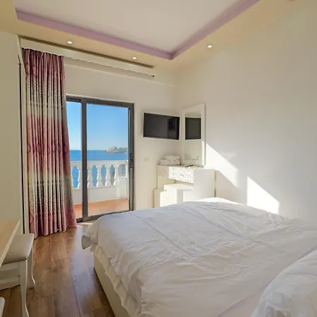 Hotel Iliria 4*