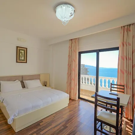 Hotel Iliria 4*