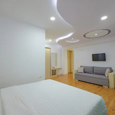 Iliria Hotell 4*